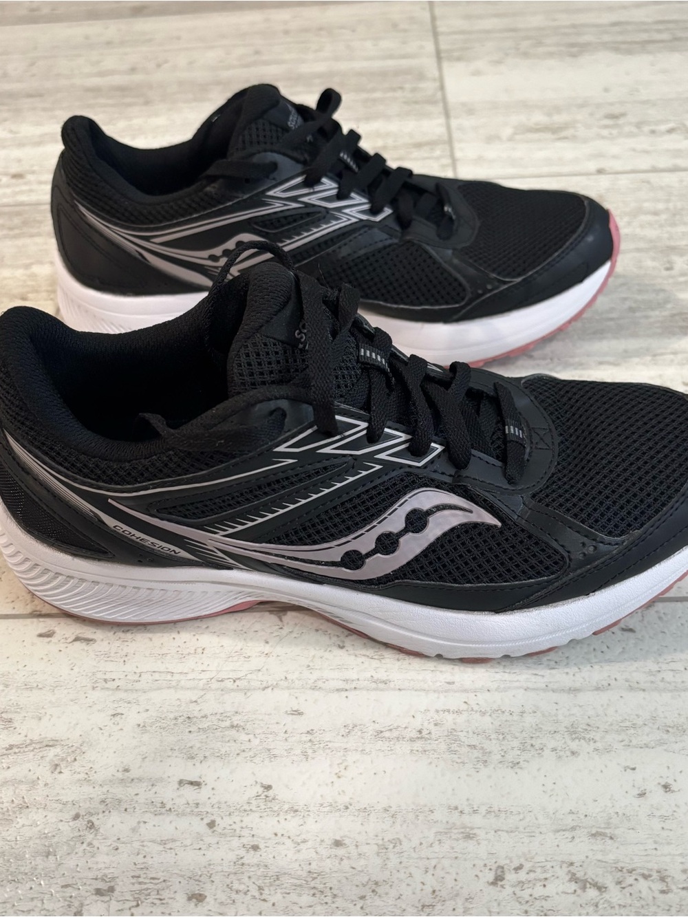 Saucony Black and White Women's Athletic Running Shoes
